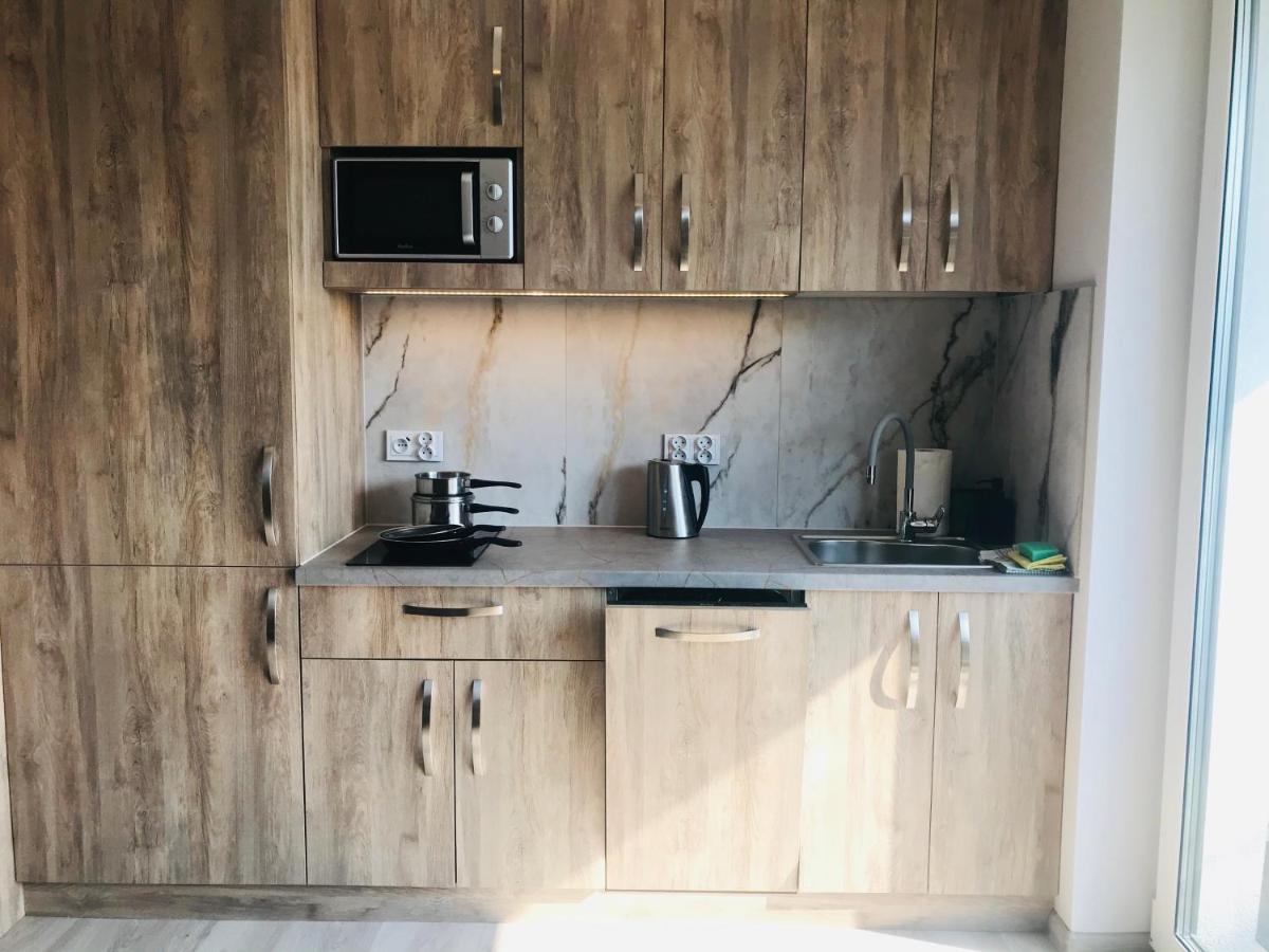 San 2 Apartment *